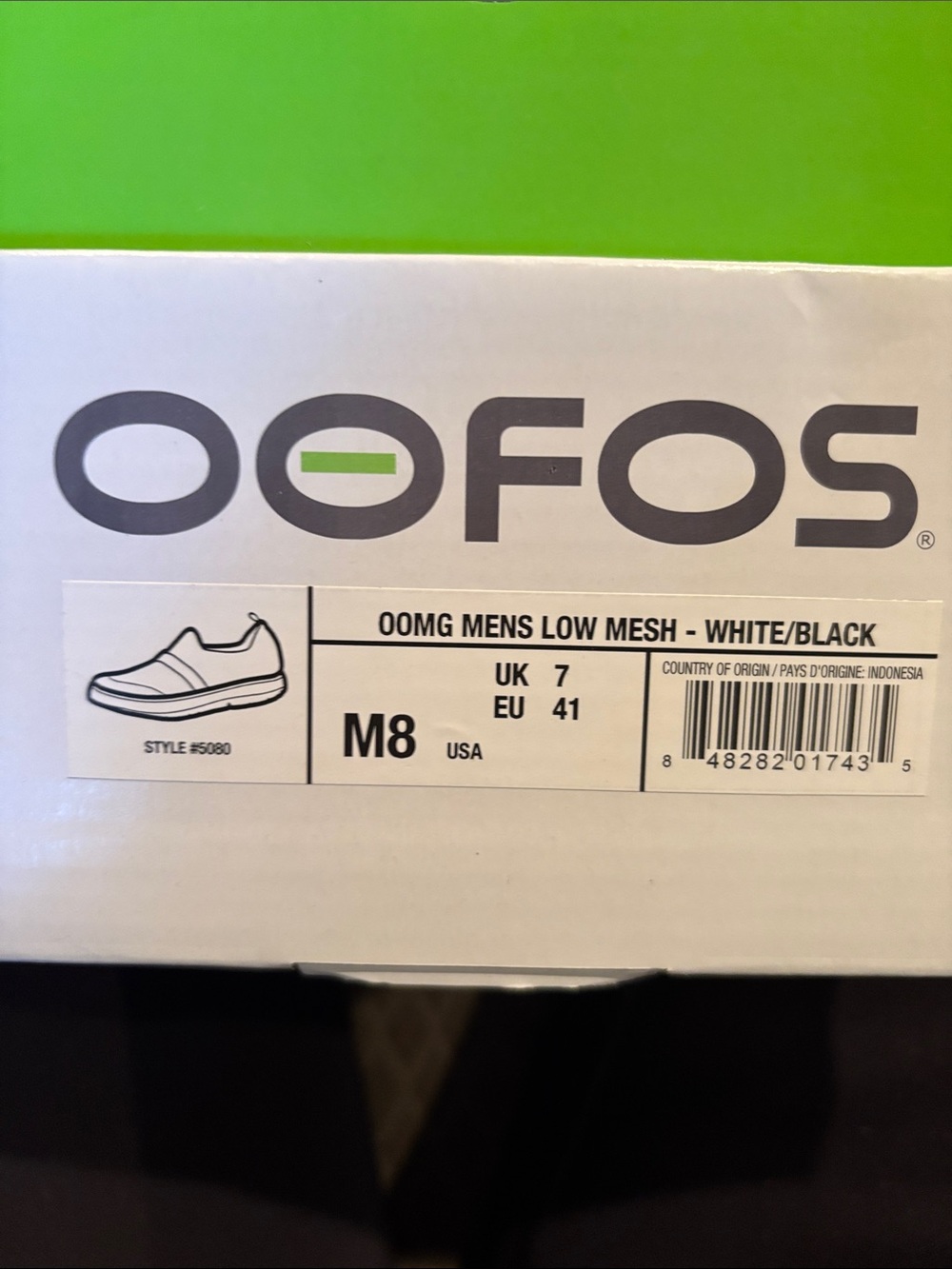 OOFOS OOMG Men’s Low Mesh Sneakers - White and Black